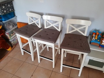Trzy hokery/stołki barowe Ikea INGOLF