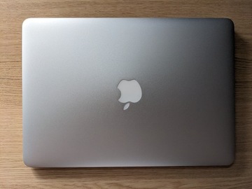 MacBook Air 13 A1466 119 Cykli