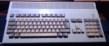 Amiga 1200 8MB Fast FPU CF 4 GB. Sprawna.