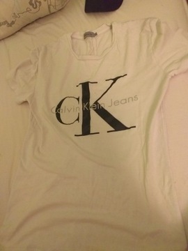 T-shirt Calvin Klein (biały)