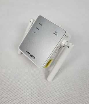 Transmiter sieciowy NETGEAR EX3700