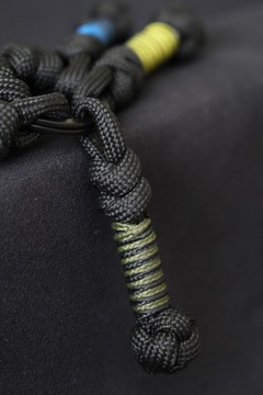 Breloczek paracord EDC do kluczy czarny + khaki