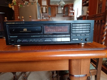 ONKYO INTEGRA CD DX6570