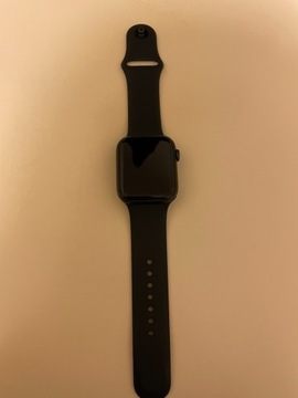 Apple Watch SE Space Gray 44mm GPS