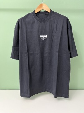 Balenciaga T-Shirt Oversized in black