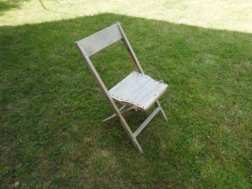 4 krzesła drewniane, składane Vintage
