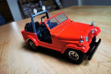 BBurago Kit Jeep CJ-7