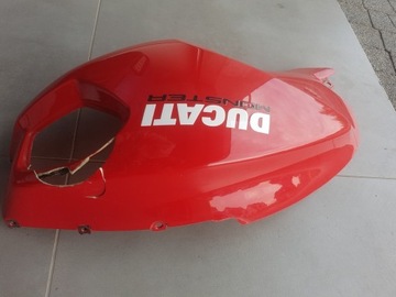 Owiewka baku Ducati 696 czerwona