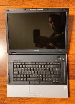 SONY VAIO BX41XN 15,4" Core 2 Duo T7100, 4GB