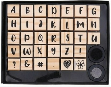 Stemple drewniane alfabet