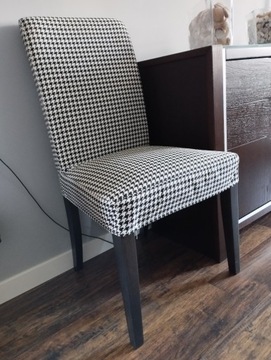 Krzesła drewniane Ikea 