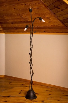 Lampa stojąca podłogowa kuta kowalstwo artystyczne