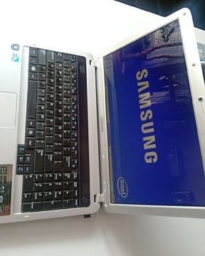 Samsung R530,4Gb RAM HDD 250GB