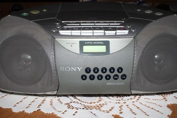 RADIOMAGNETOFON Z CD - "SONY CFD-S100L".