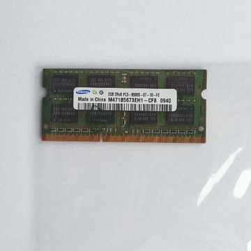 Pamięć RAM 2 GB Samsung M471B5673EH1-CF8