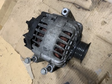 Alternator Opel Astra J lift 1.6 b16dth 13586366