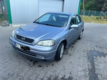 Opel Astra II 2009 1.4 Benzyna 