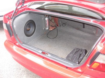 Subwoofer skrzynia basowa Nissan Primera P11 25cm 