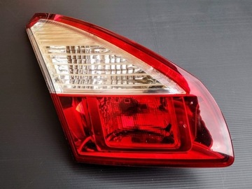 LAMPA LEWA TYŁ W KLAPIE RENAULT MEGANE III HB EU