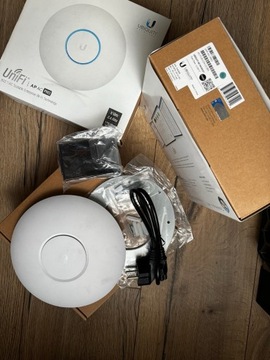 Ubiquiti UniFi UAP-AC-PRO