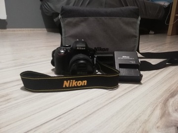 Nikon d330