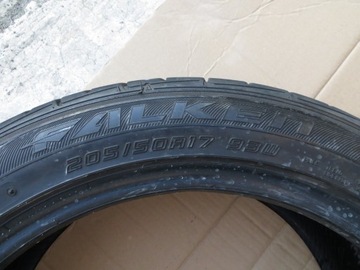 Opony letnie 205/45R17 FALKEN ZIEX ZE914