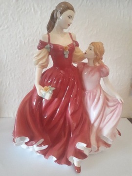 Figurka/dama porcelanowa,prezent na Dzien Matki