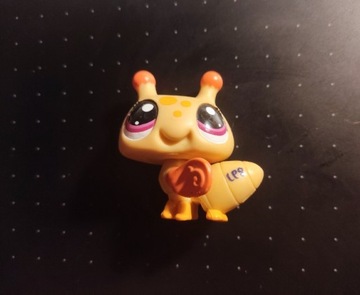 Figurka Littlest Pet Shop LPS Pszczoła Bee #1914