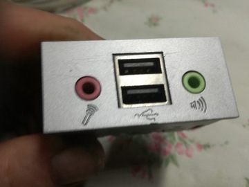 Gniazda usb do obudowy VOBIS