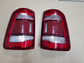 LAMPA TYŁ L P DODGE RAMV 18-23  LED BLIS ORYGINAŁ