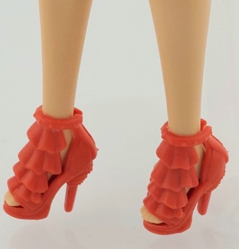 Buty dla lalki Barbie standard i Curvy czerwone