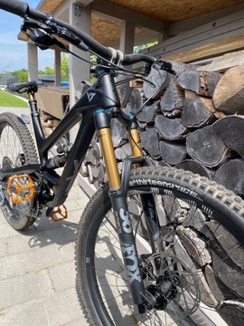 YT Capra Pro Race 2021