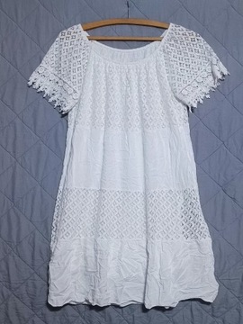 Sukienka biała ażurowa Moda Italia