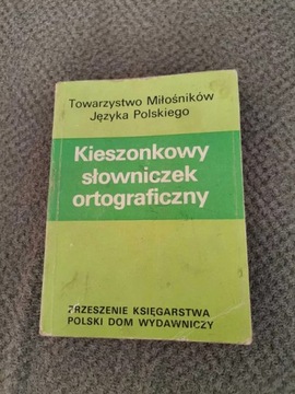 Kieszonkowy słowniczek ortograficzny