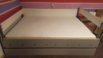 Nowe łóżko Vox z materacem