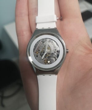 Zegarek swatch skin irony srebrny biały