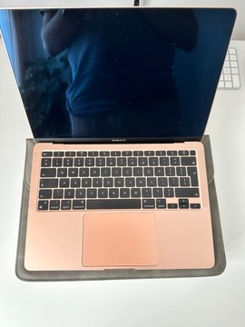 Laptop Apple Macbook Air 13,3” Retina M1 8GB RAM 256GB SSD Gold