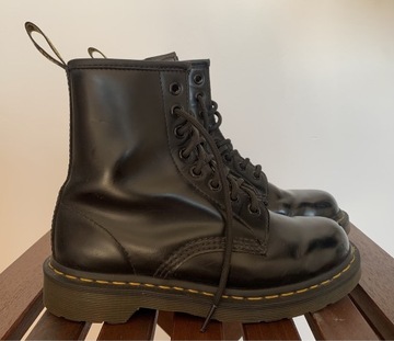 dr. martens 1460