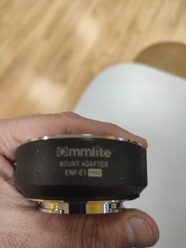 Commlite CM-ENF-E1 PRO - adapter Nikon F na Sony E