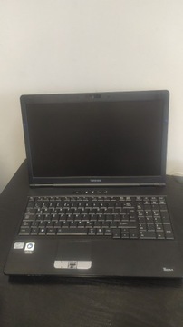 Laptop Toshiba 15,6/i5/RAM8/HDD500 + torba