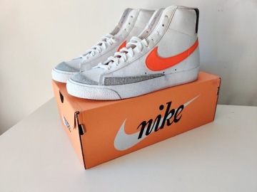 Nike Blazer Mid 77 Vintage White Orange Black