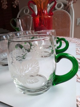 Szklanki szkło z zielonym uszkiem 6 szt. (komplet)