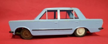 Zabawka PRL Fiat 125p XH-1976 Vintage Model