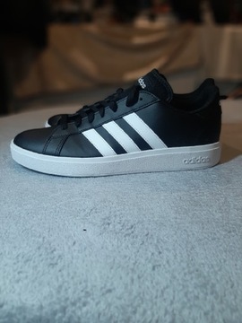 adidasButy Grand Court GW6503 Black