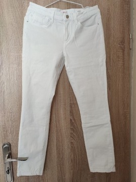 Spodnie białe s.Oliver Izabell Skinny Fit