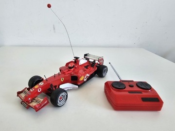 Ferrari F10 Auto Samochód MJX RC skala 1:18