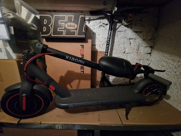 Hulajnoga elektryczna Xiaomi Scooter 4 Pro gwar.