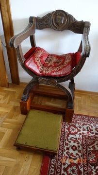 fotel drewniany, tonet rzymski