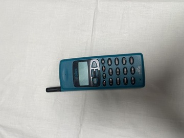 A Stary telefon Alcatel