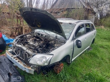 Toyota Avensis T25 2.0D4d części